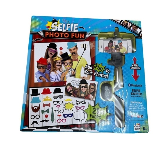 Canal Toys Selfie Photo Fun Kit Wireless Remote Included NEW IN BOX - Picture 1 of 3